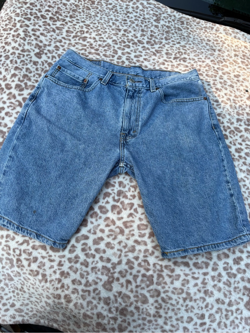 Levi’s Denim Jorts Size 34